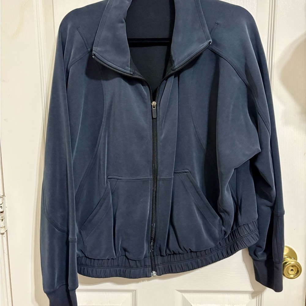Black Lululemon Softstream Sweatshirt